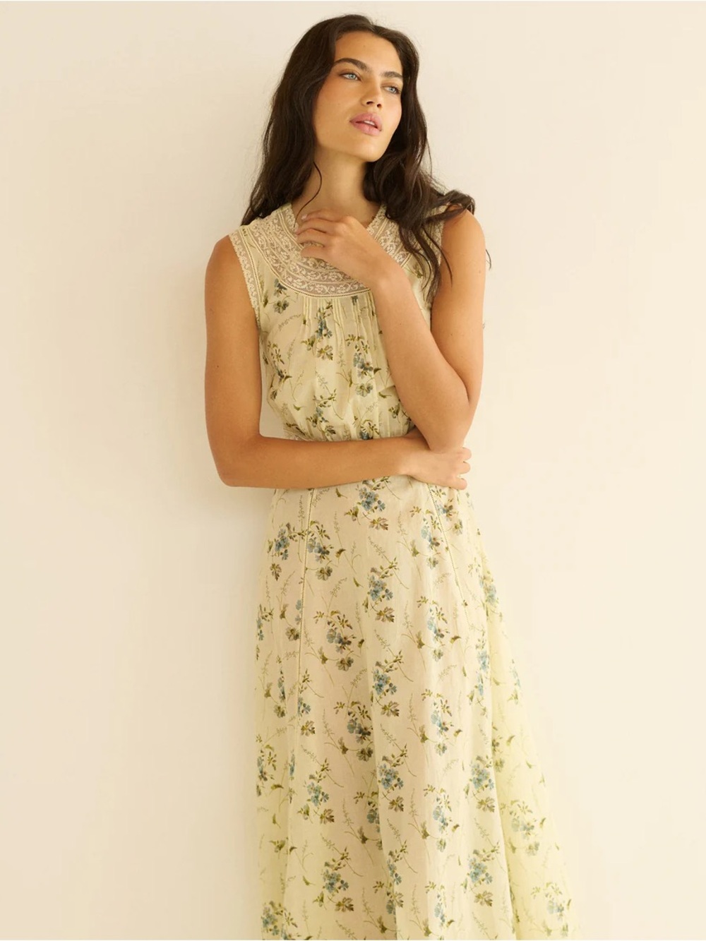 Doen Liliana Floral Lace Dress - Picture 2 of 10